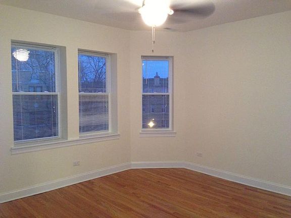 3rd image of 2035 W Arthur Ave APT 1W