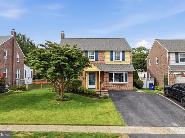 141 Flintlock Rd, Drexel Hill, PA 19026