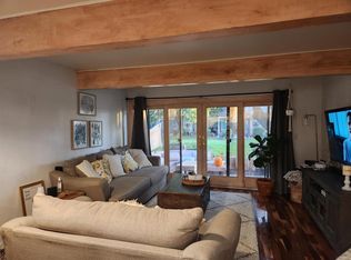 5694 S 27th St #4, Milwaukee, WI 53221