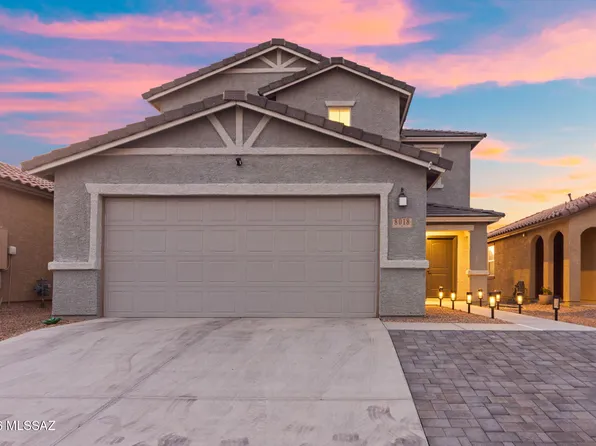 8018 S Golden Bell Dr, Tucson, AZ 85747