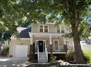 3320 Neuse Crossing Dr, Raleigh, NC 27616