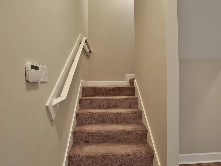 1864 Belle Vue Way — Photo 20