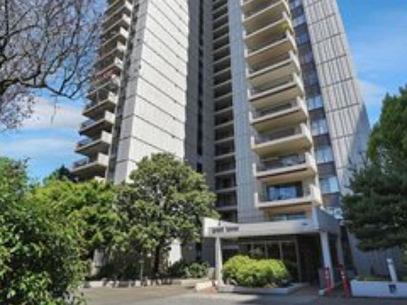 2nd image of 2221 SW 1st Ave APT 1421