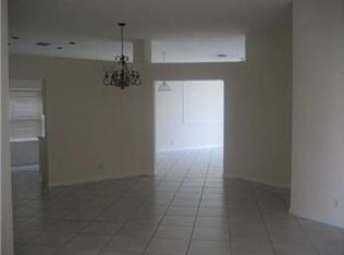 1318 Banyan Way, Weston, FL 33327