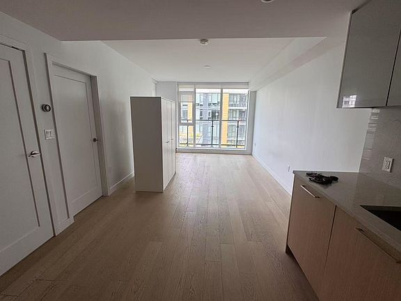 4th image of 8155 Capstan Way