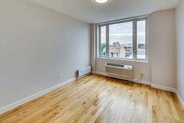 Rented by Bouklis Group