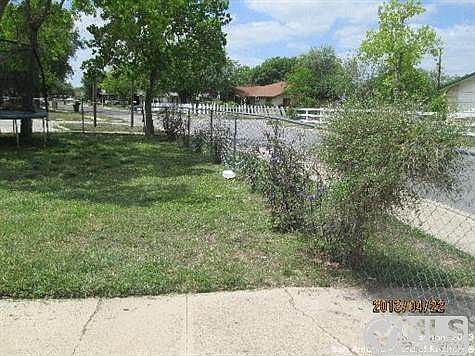5th image of 7100 Woodgate Dr