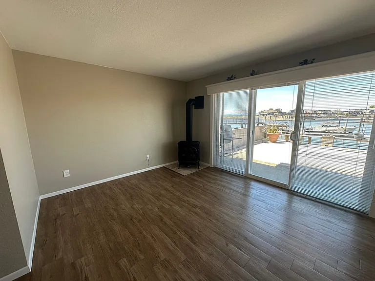 4038 Mayne Ln #13 — Photo 7