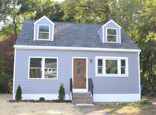2338 Dixon Ave, Croydon, PA 19021
