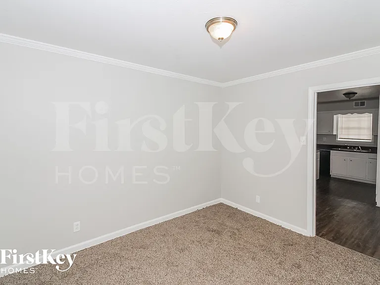 5191 Kingswood Cv — Photo 14