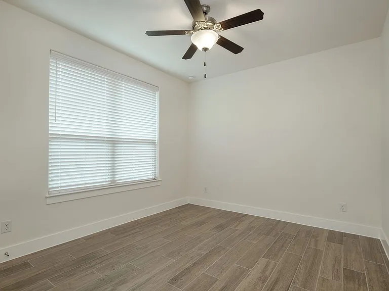 436 Parkline Dr — Photo 10