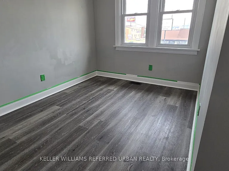 399 King St W — Photo 13