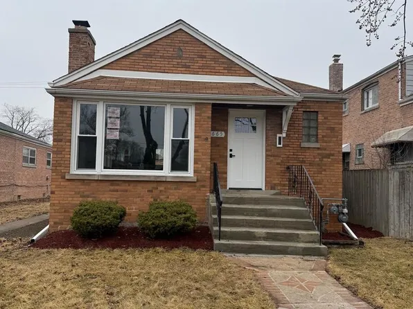 665 W 144th St, Riverdale, IL 60827