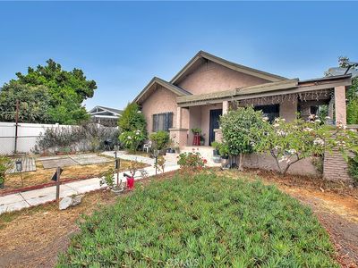 1201 W 54th St, Los Angeles, CA, 90037