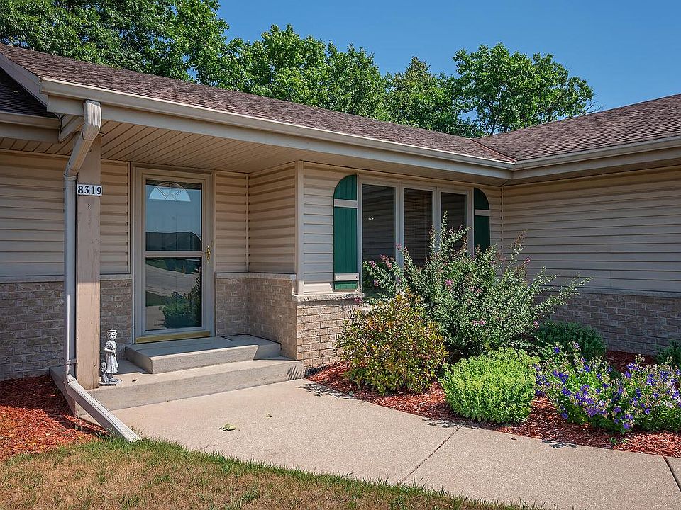 1st image of 8319 S Woodridge DRIVE