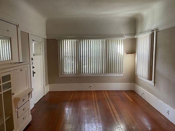 2nd image of 1415 18th St APT 2
