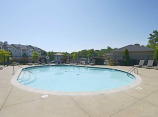 1500 Avion Rdg, Arnold, MO 63010