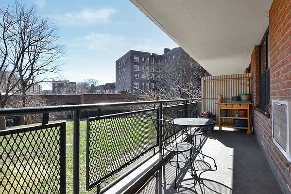 Sold by Keller Williams Realty Landmark II | media 23