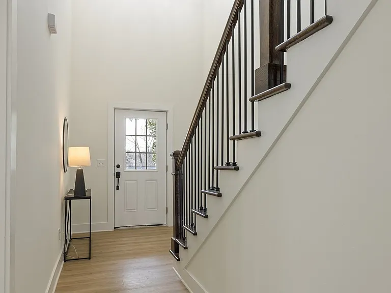 316A Tampa Dr — Photo 11