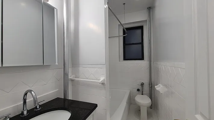 Rented by Douglas Elliman | media 21