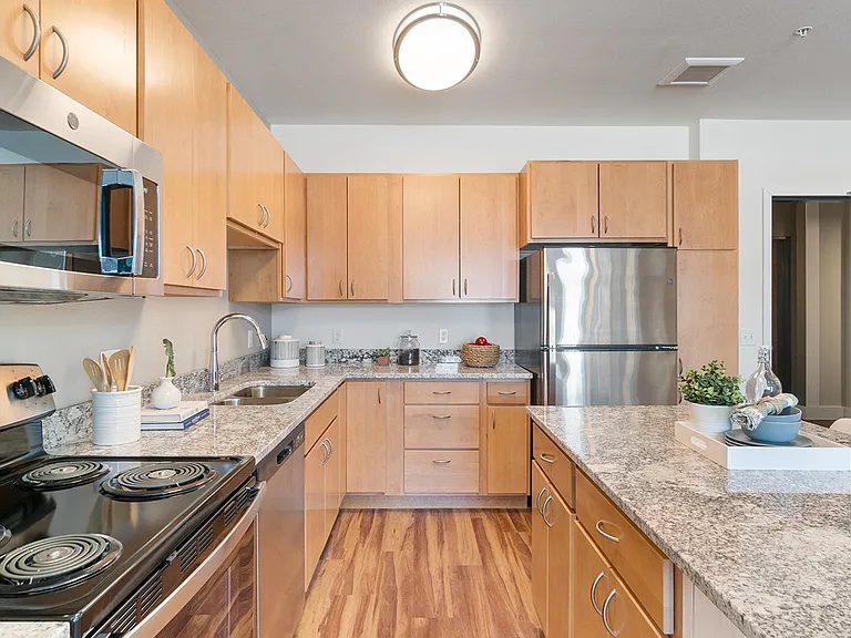 Harbor at Twin Lakes 55+ Apartments — Photo 33