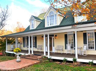 800 Harts Creek Dr, Pittsboro, NC 27312
