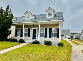 2209 Brookville Dr #B, Greenville, NC 27834