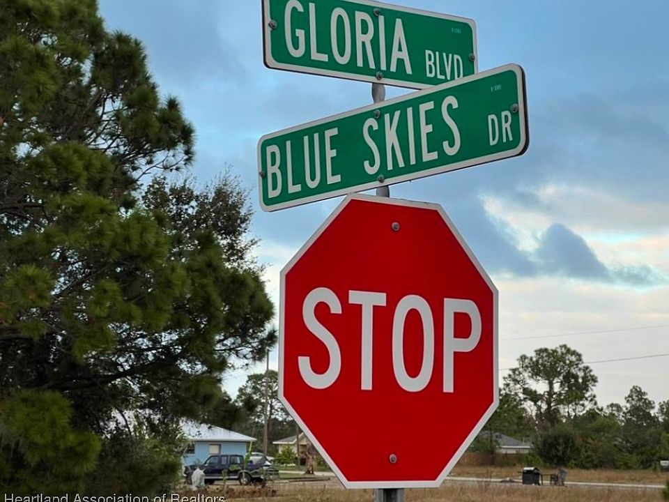 1st image of 574 Blue Skies Dr