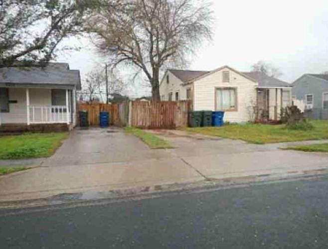 2nd image of 4806 Archer Dr