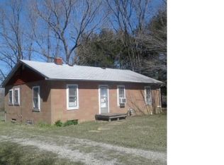 5691 Hogan Rd, Auburn, IL 62615