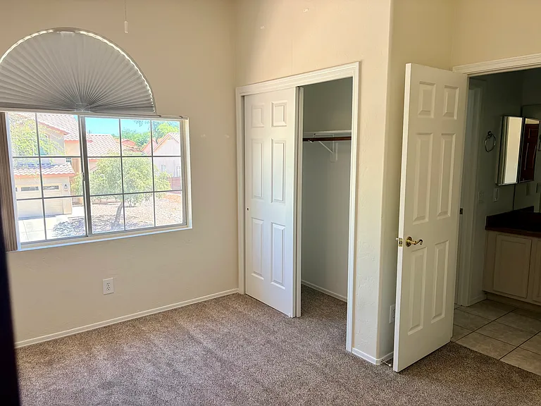 2971 W Calle Lucinda — Photo 18