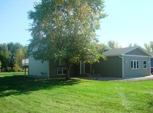 18627 145th St NW, Elk River, MN 55330