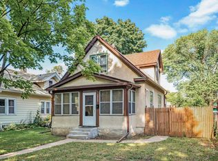 3953 38th Ave S, Minneapolis, MN 55406