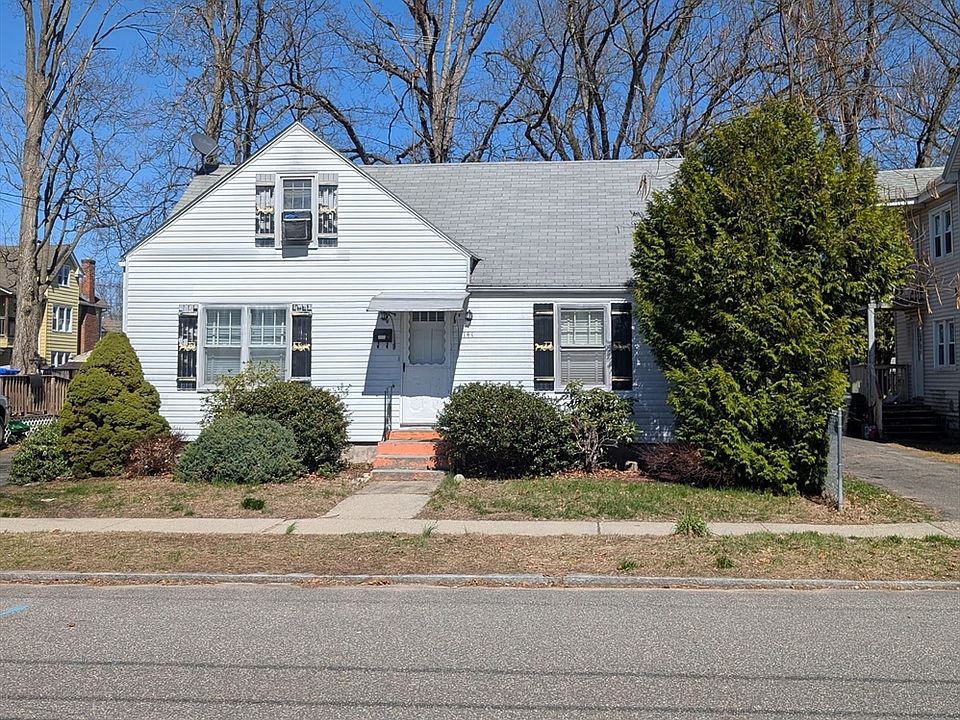 1st image of 141 Shawmut St