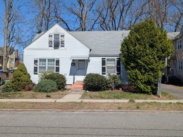 141 Shawmut St, Springfield, MA 01108