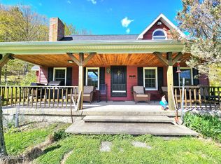 45 Jess Maxon Road, Petersburgh, NY 12138