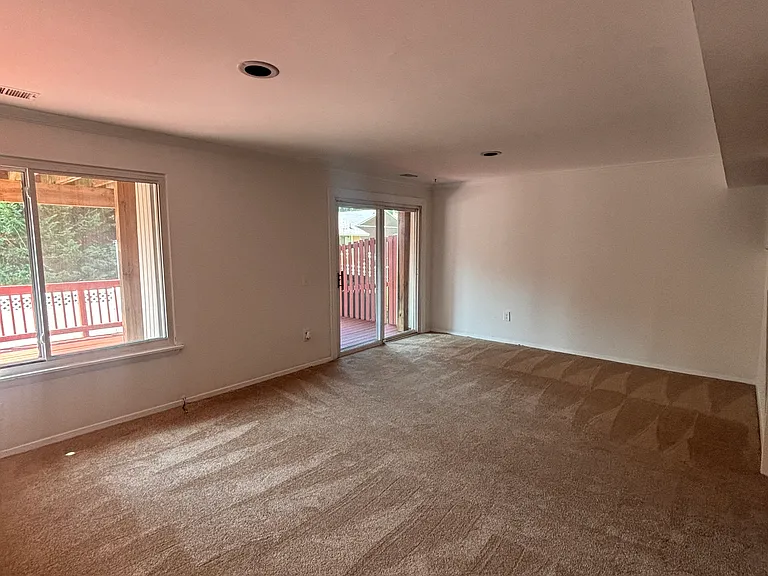 18529 Eagles Roost Dr — Photo 93