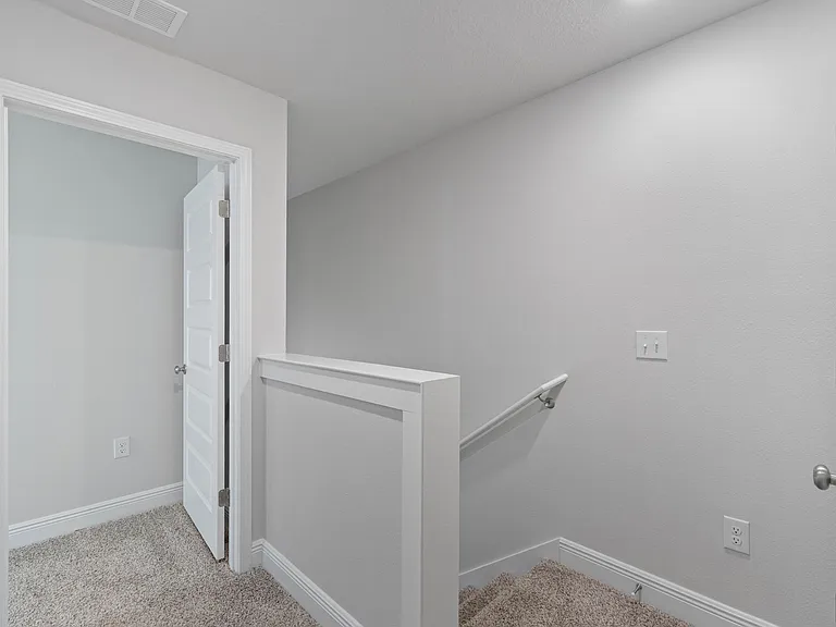 Javelin Townhomes — Photo 23