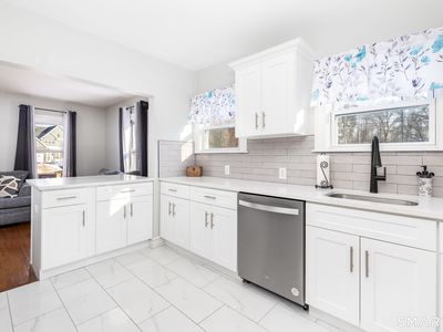 681 Main Street, Cromwell, CT, 06416