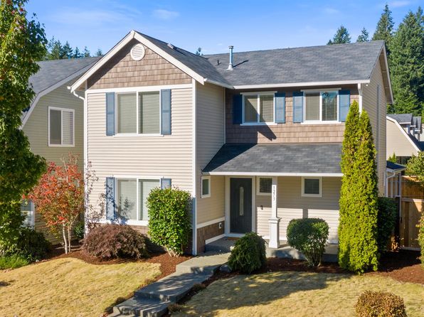 1273 Burnside Pl, Dupont, WA 98327