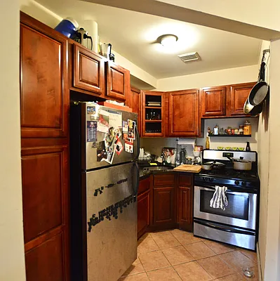 Rented by Rental Solutions Inc | media 4