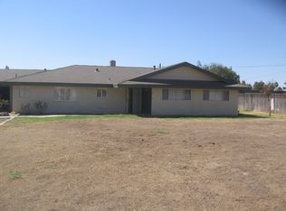 640 S Fairfax Rd, Bakersfield, CA 93307