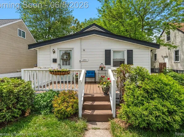2715 Inman St, Ferndale, MI 48220