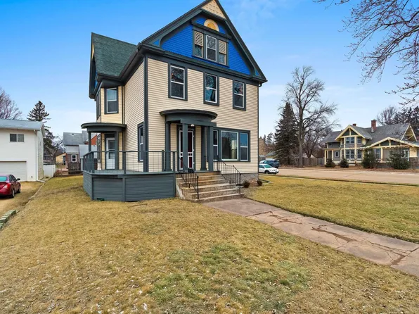 33 N Main St, Clintonville, WI 54929