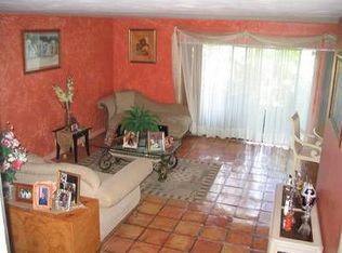 3410 Pear Tree Cir, Lauderhill, FL 33319