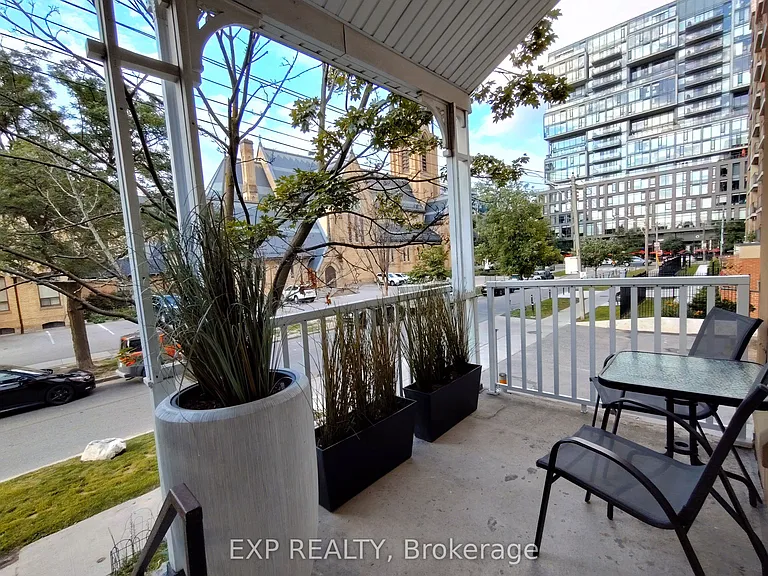 601 Adelaide St W — Photo 29