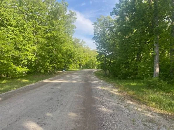 2-44 Wild Turkey Ln, Moravia, IA 52571