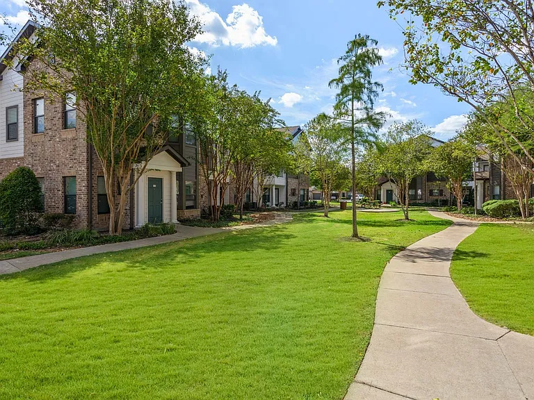 Avenues at Northpointe