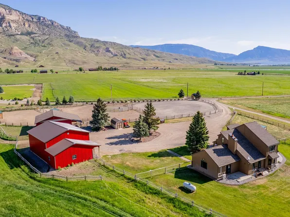 30 Elk Meadow Dr, Cody, WY 82414
