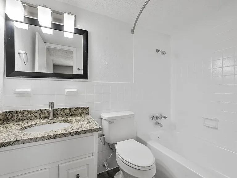 Villa Rosita Apartments — Photo 6
